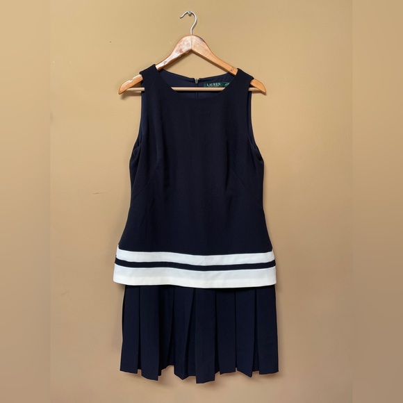 Lauren Ralph Lauren Tennis Style Pleated Dress Size 14 Cocktail Collegiate  Blue - threedaughtersproperties.com